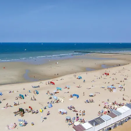 1 Bedroom Lovely In Oostende